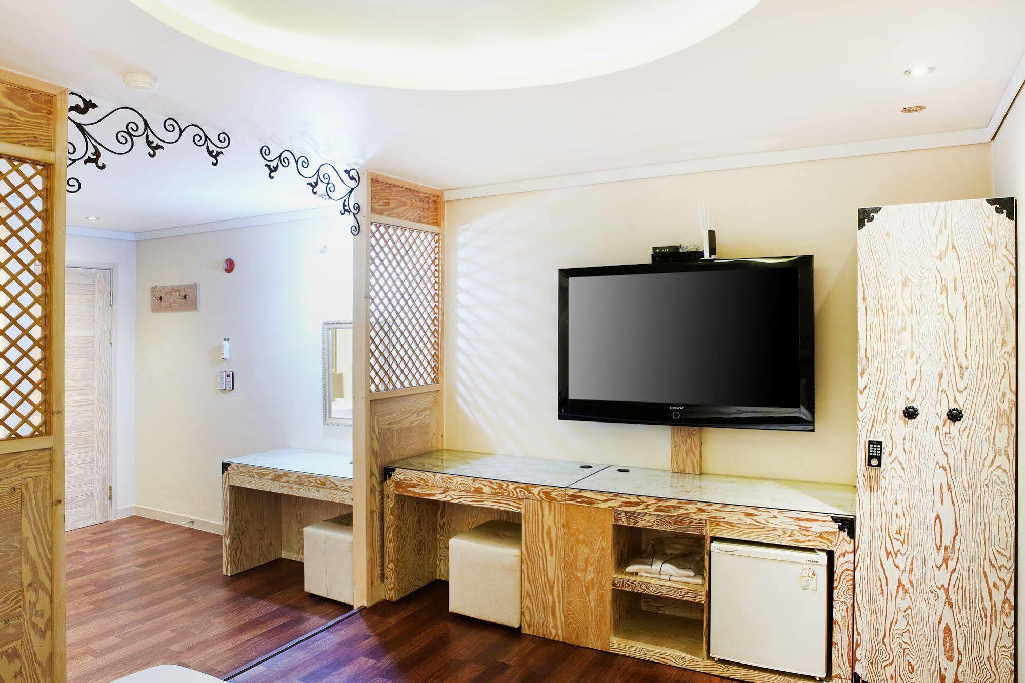 Bell Hotel Hwaseong Exterior photo